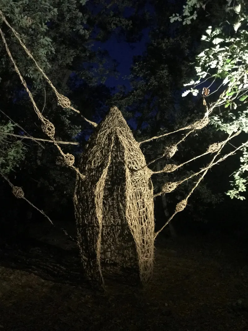 Regenerescence - Installation (2024) - Wild clematis and structure in round steel bar by Véronique Matteudi